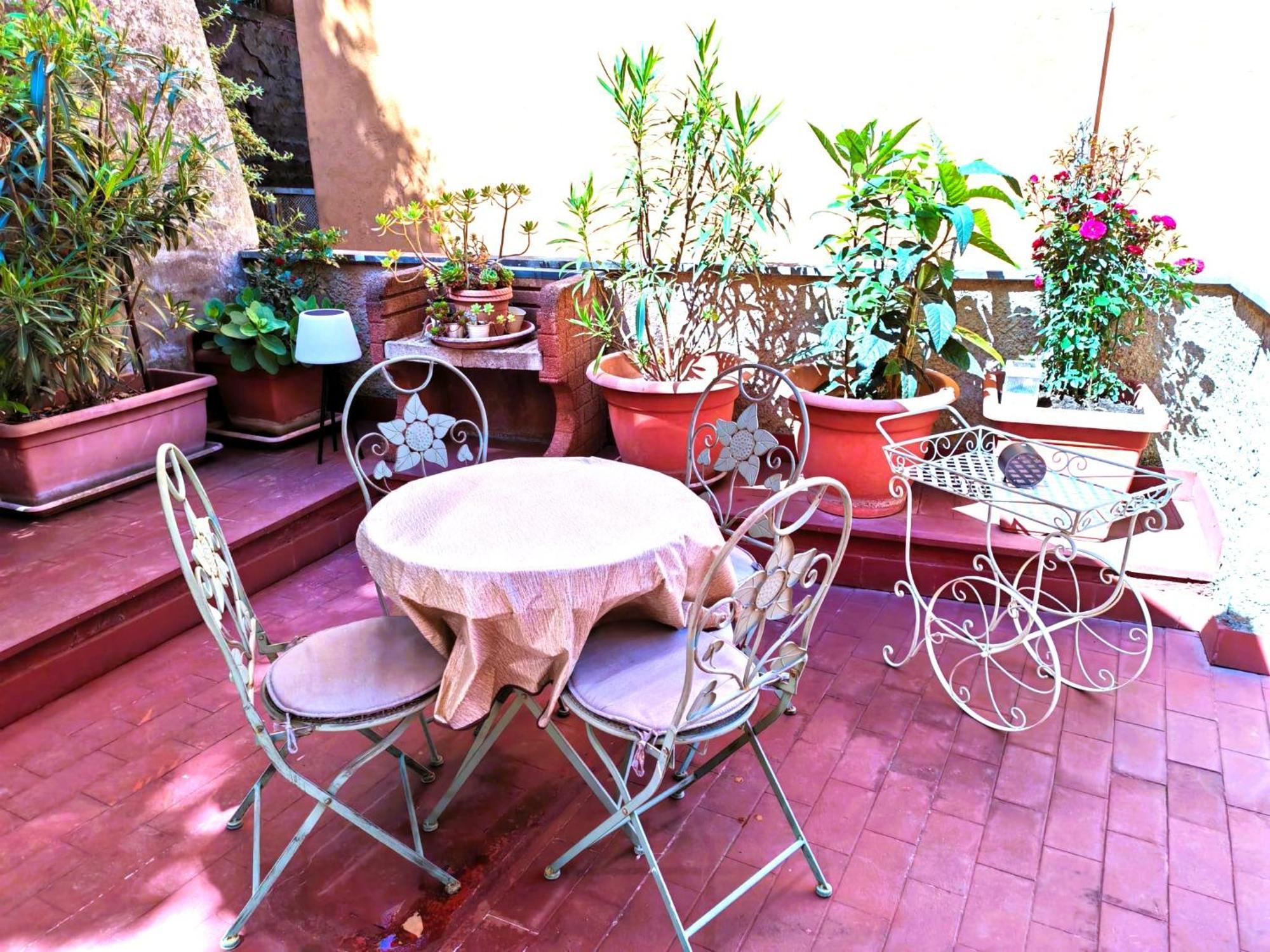 Vatican Heart Leone - Roman Terrace Exterior foto